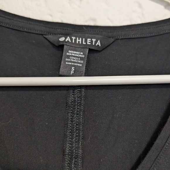 Athleta long sleeve v-neck black shirt - Picture 4 of 5